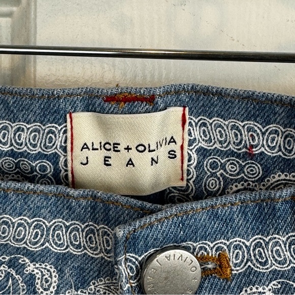 Alice + Olivia Amazing High Rise Patchwork Jeans Sz 25 - Picture 10 of 13
